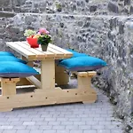 Lanigan\'S Accommodation