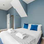 Evans Lane Townhouse No 7