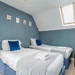 Evans Lane Townhouse No 7