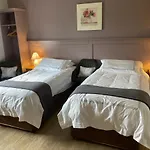 Kilbawn Country House