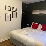 Parliament Inn