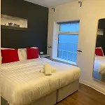 Parliament Inn