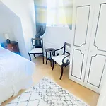 Sonas House
