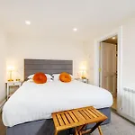Sandbury Town House