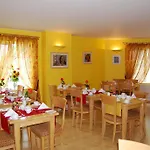Fanad House