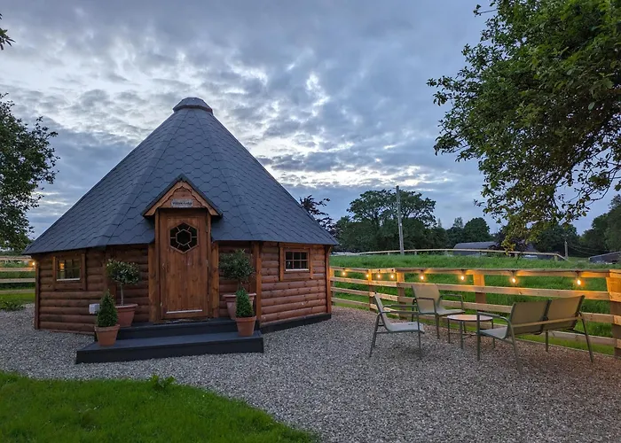 Apple Blossom Glamping
