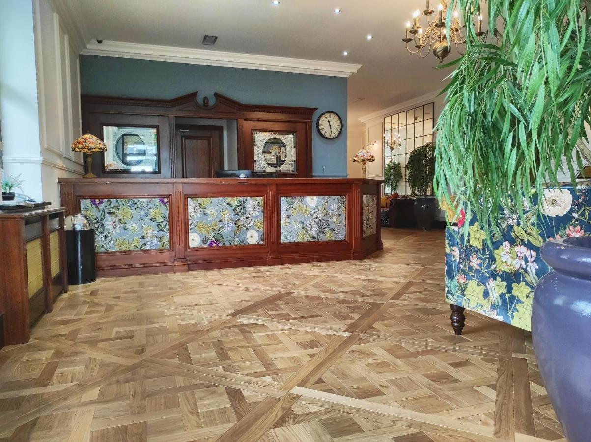 House Boutique Hotel