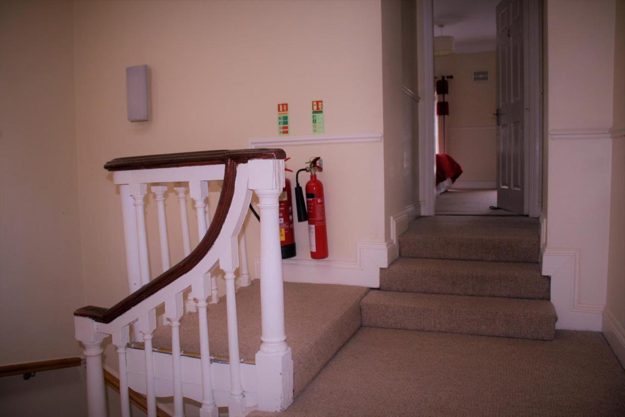 No.13 Townhouse Guest house *