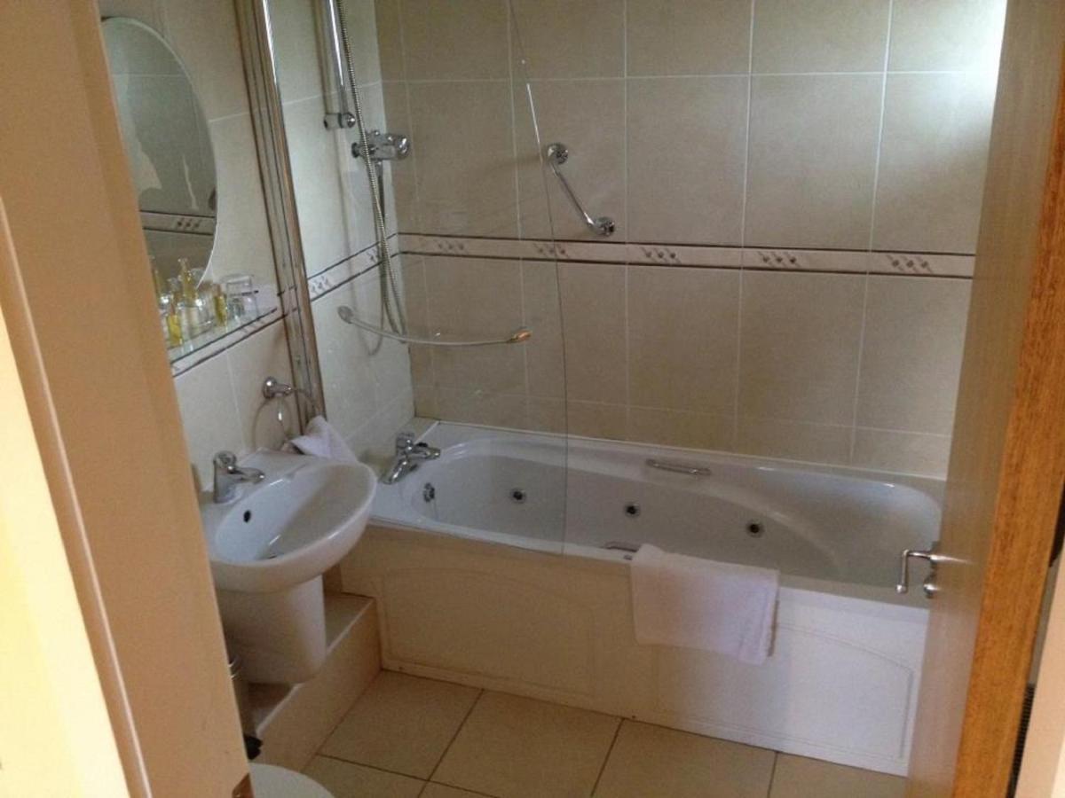Guest house Laragh House Kilkenny