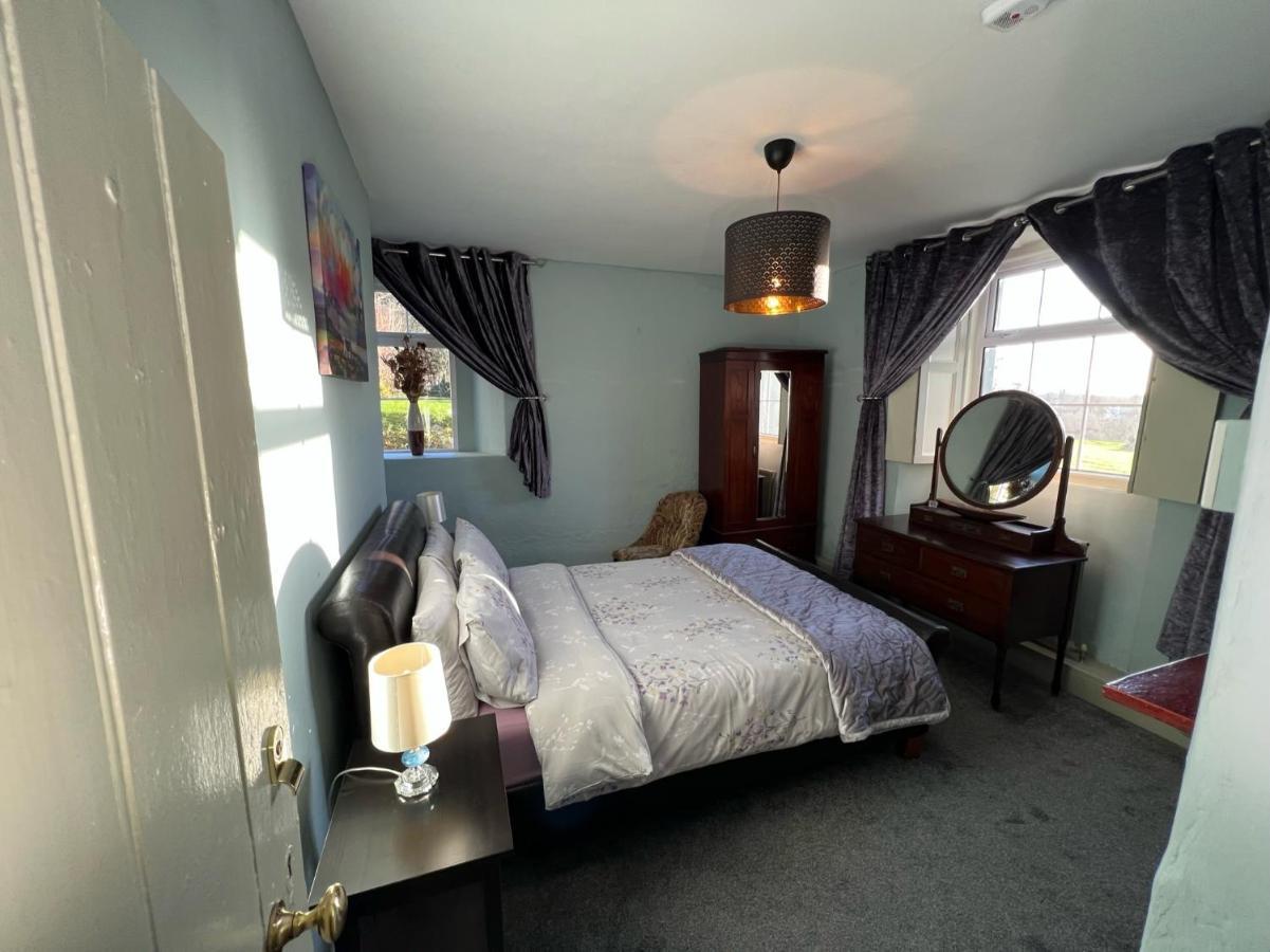 Holiday home Nore View House