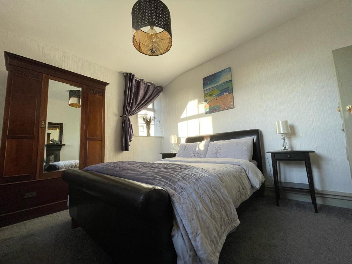 Nore View House Holiday home