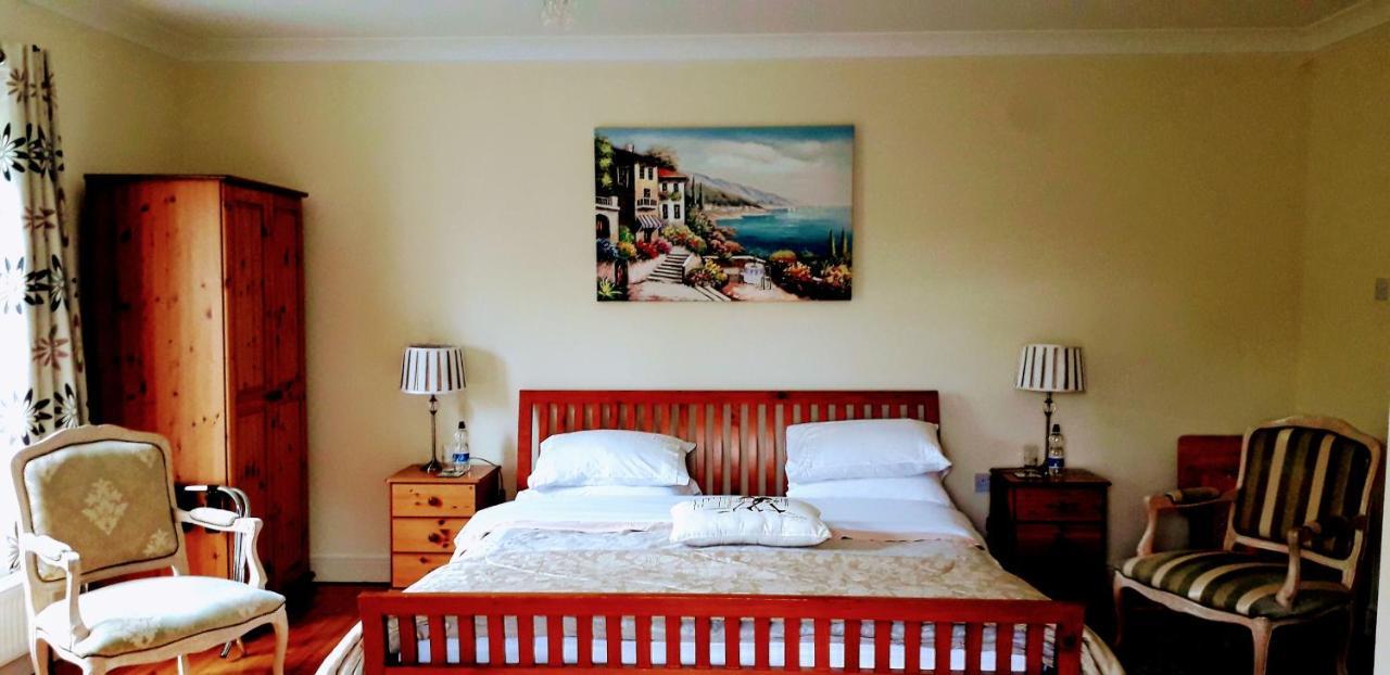 Newlands Guest house 4*