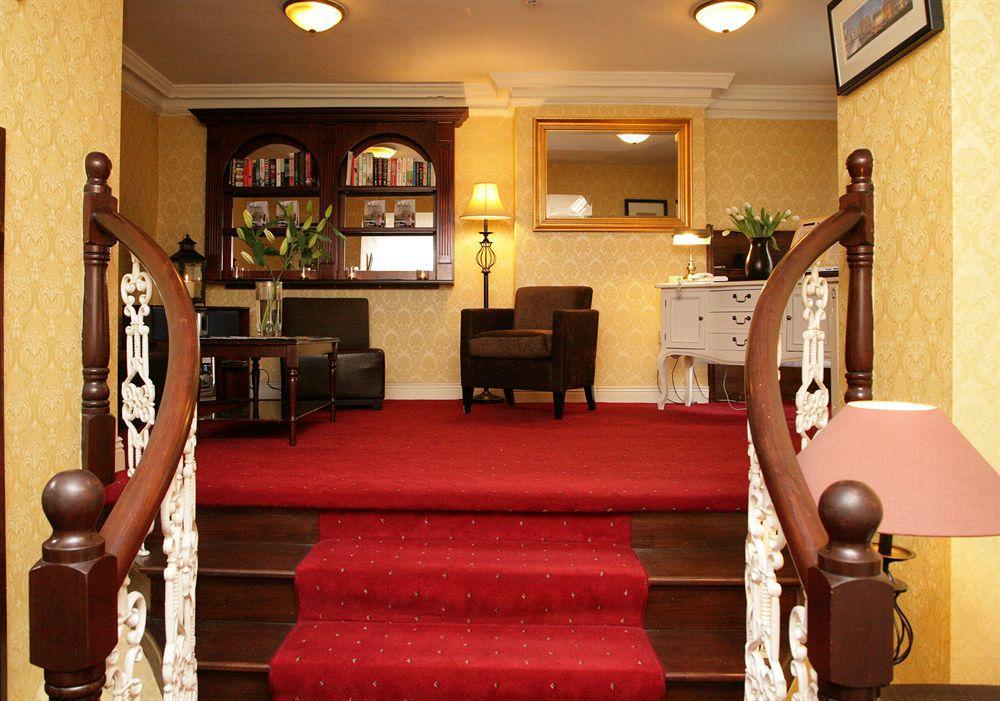 Guest house Hibernian House 3*