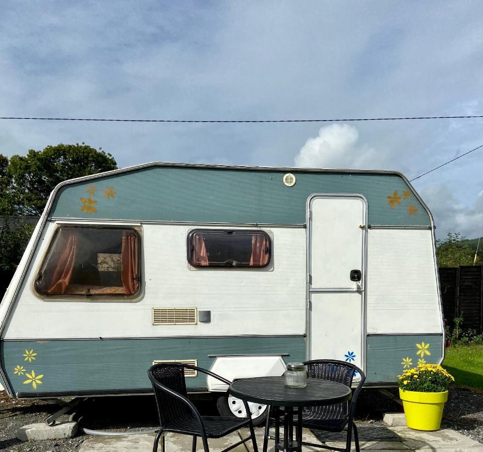 Cosy Caravan At Carrigeen Glamping Campsite Kilkenny