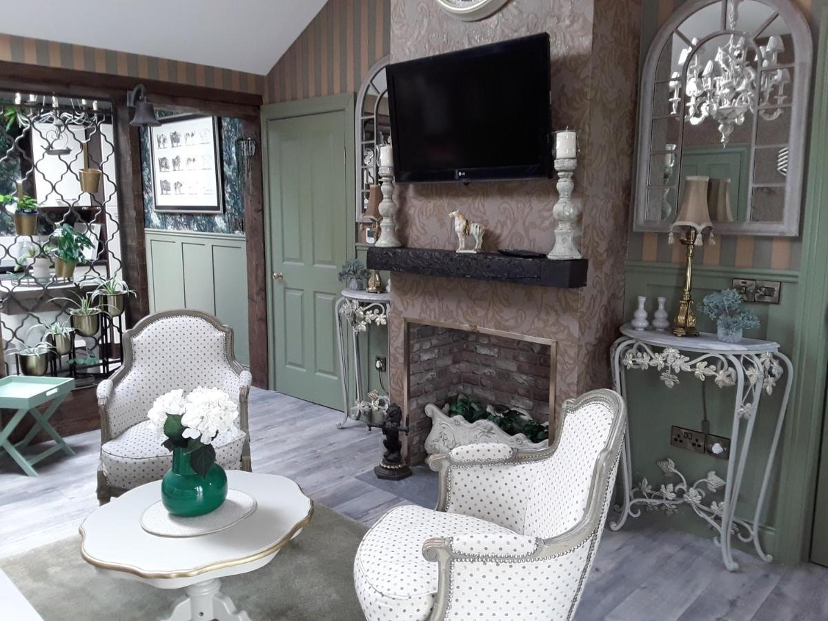 Ballybur Mews 1 Apartment