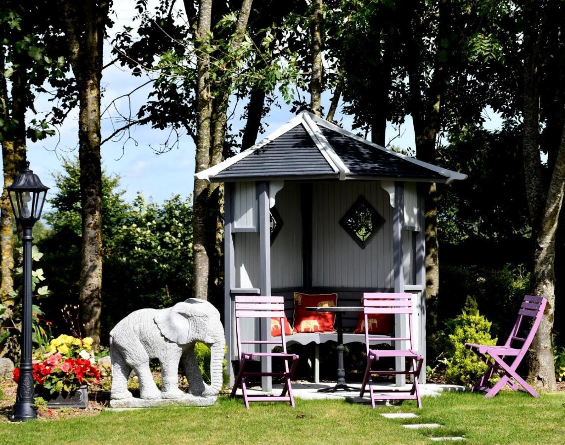 Kilbawn Country House Bed & Breakfast *