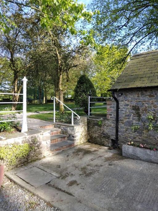 Roberts Yard Country Holiday home