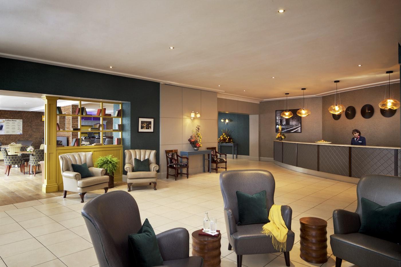 Springhill Court & Leisure Club Hotel 3*