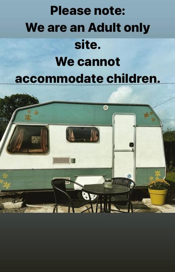 Cosy Caravan At Carrigeen Glamping Campsite