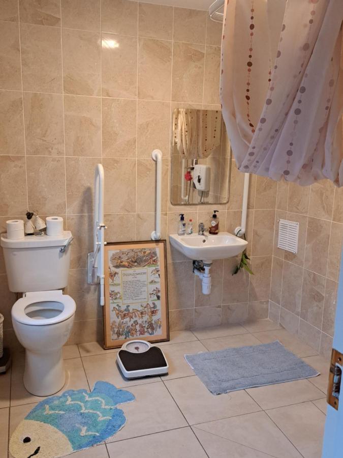 Budget Double In City Homestay *
