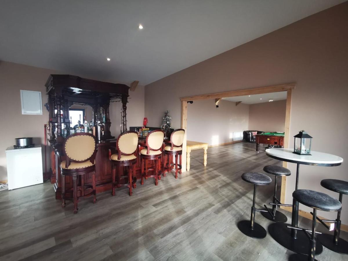 Knockreagh Farm Cottages, Callan, *