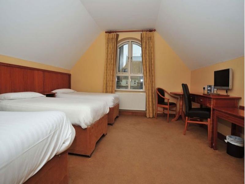 Kilkenny Inn Hotel 3*
