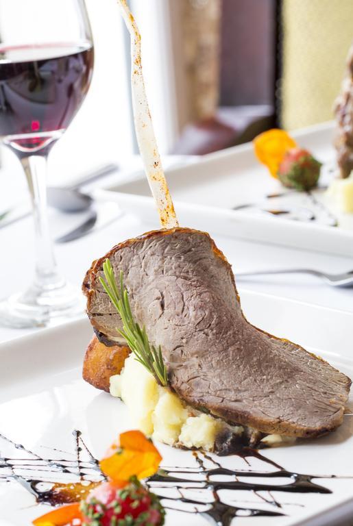 Hotel Springhill Court & Leisure Club 3*