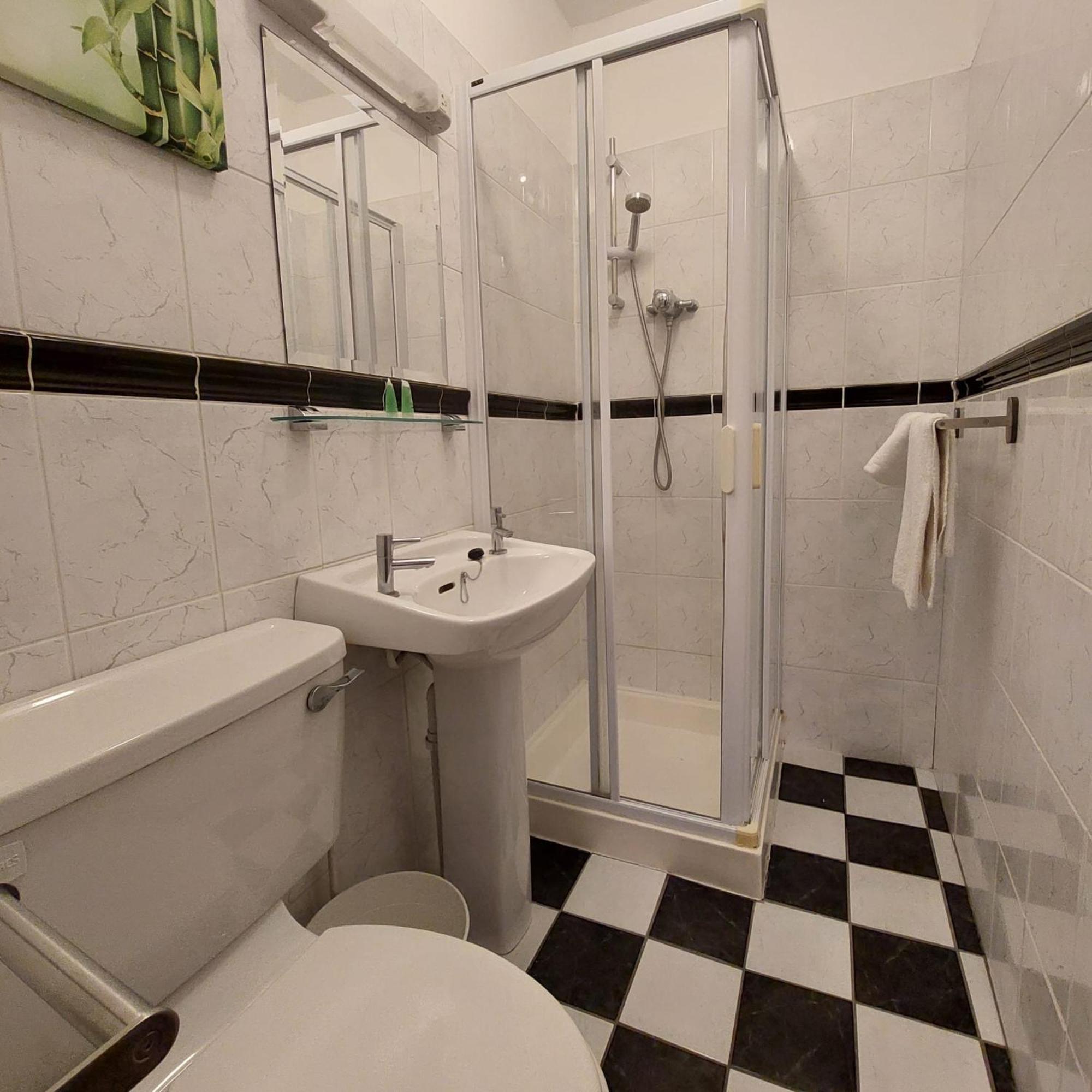 Hotel Parliament 3*