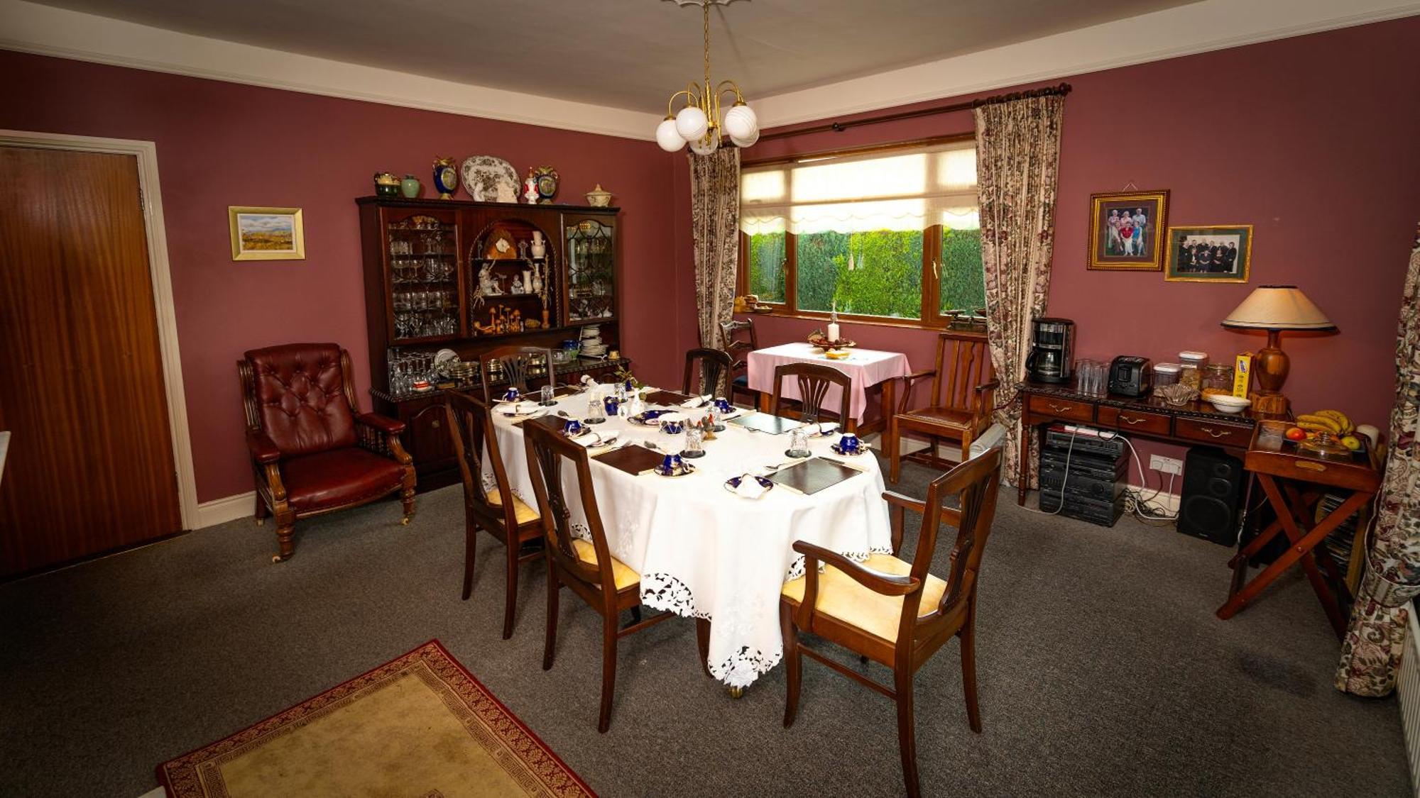 Bed & Breakfast Cradog B&b.