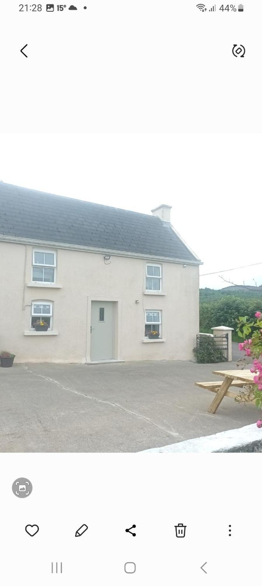 Charming Country Homestead Holiday home *