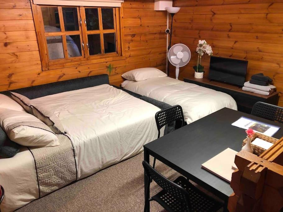 Self Catering Log 5 Mins From Eircode R95 Hh9w *