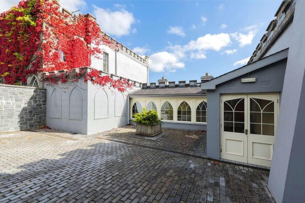 Holiday home Jenkinstown Castle House *