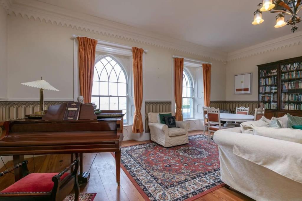 Holiday home Jenkinstown Castle House *