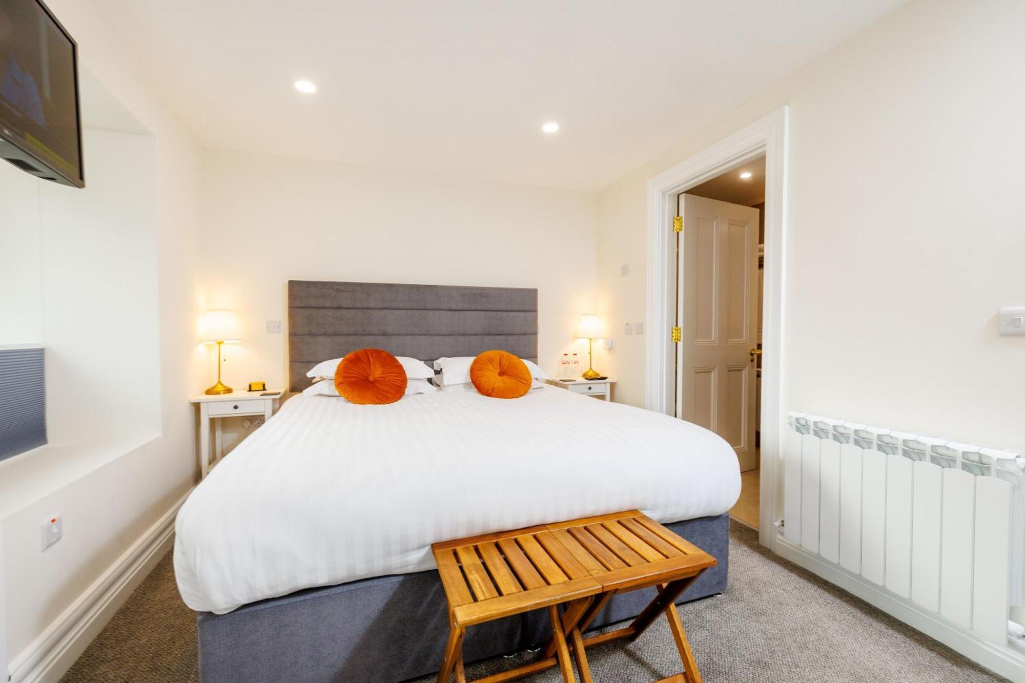 Sandbury Town House Bed & Breakfast