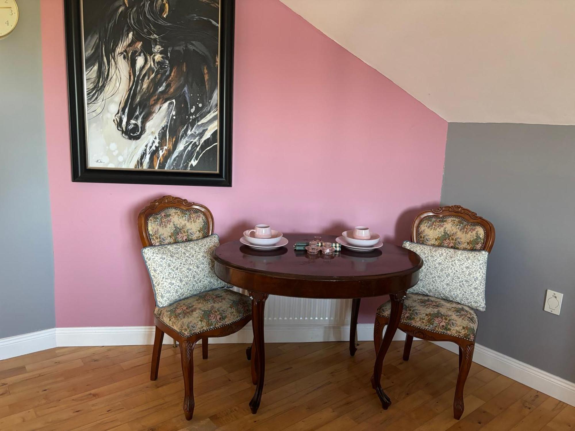 The Folly Minutes From Centre R95ryc8 Holiday home