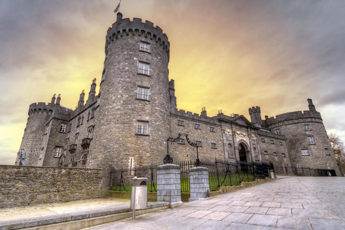 Riverside Loft Group Apartment Kilkenny