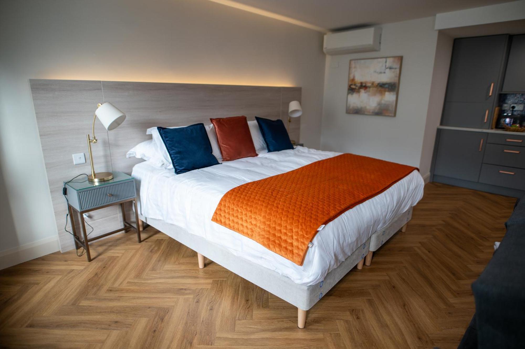 Kilkenny Suites *
