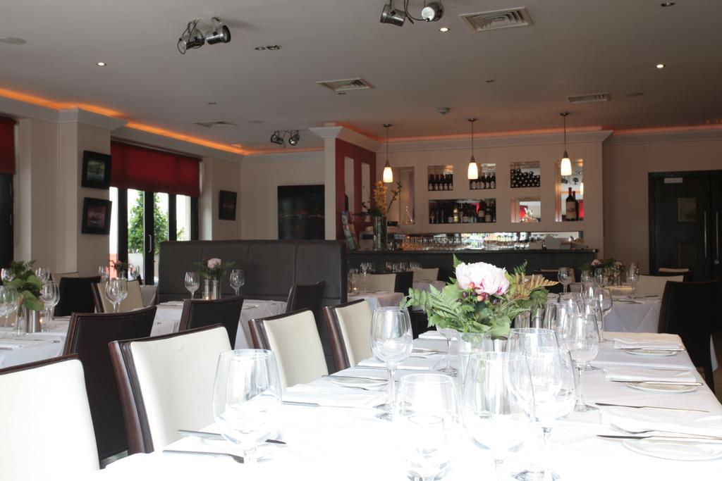 Zuni Restaurant & Boutique 3*