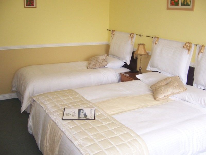 Launard House