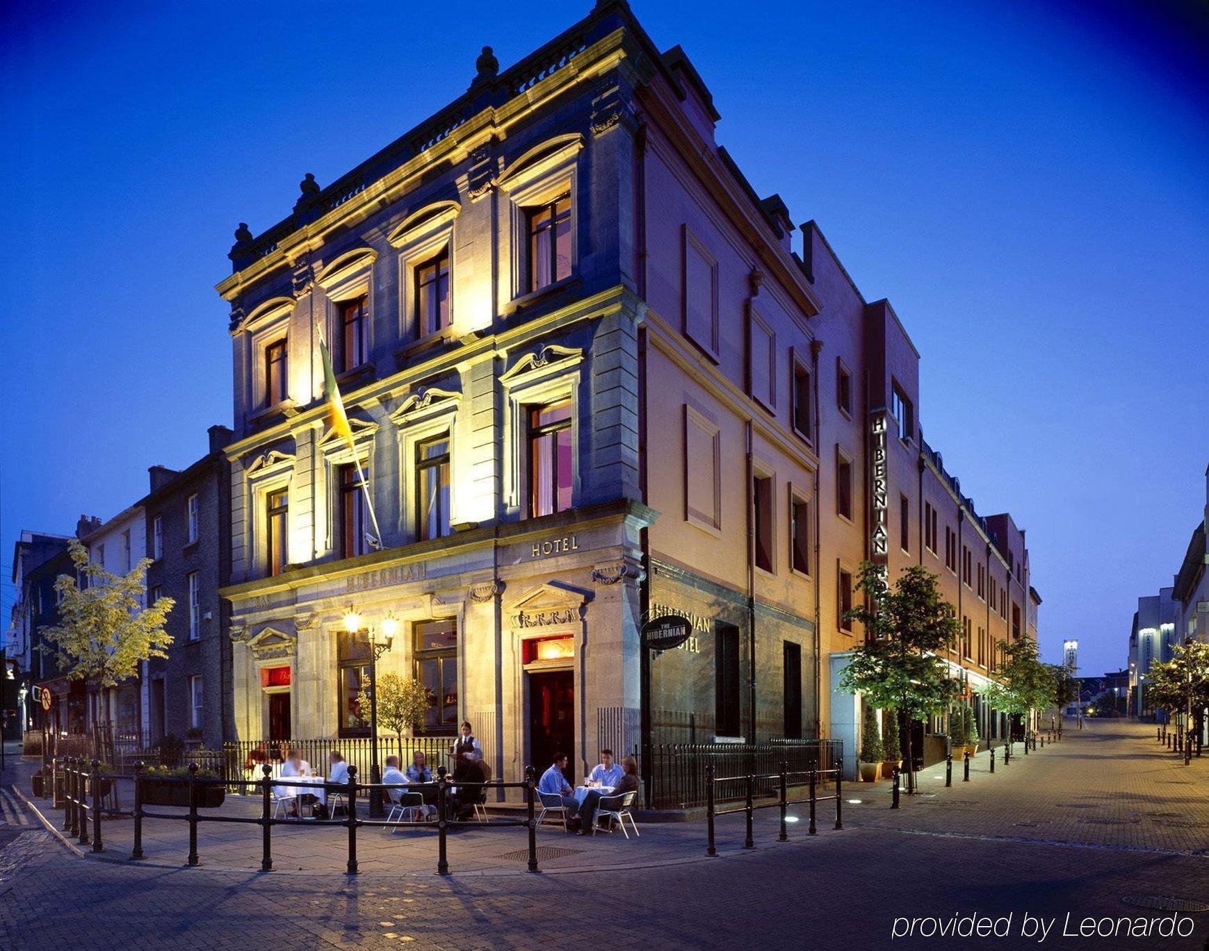 Hibernian Hotel