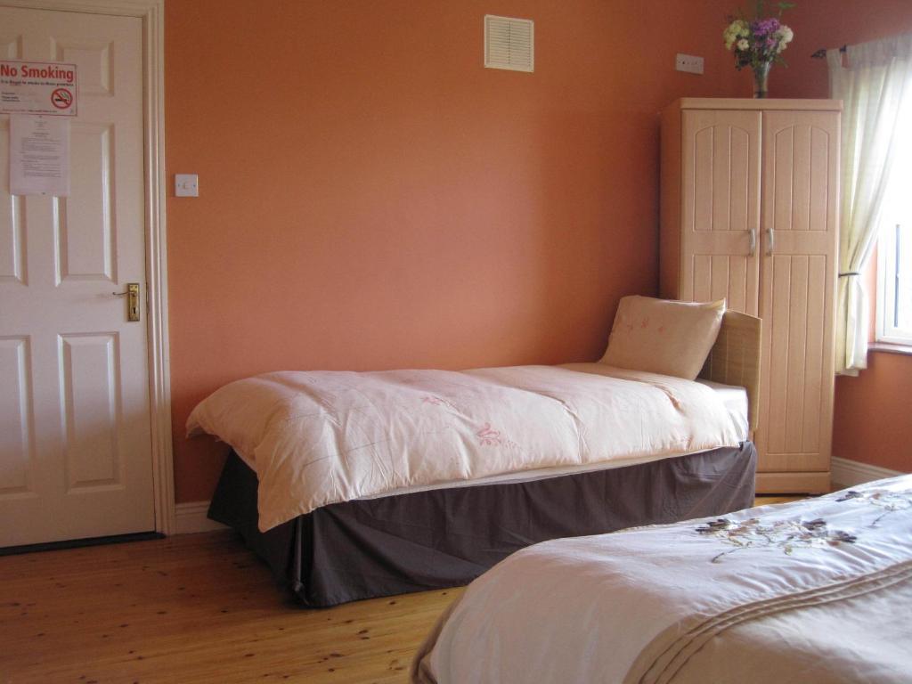 Ashbrook House Bed & Breakfast