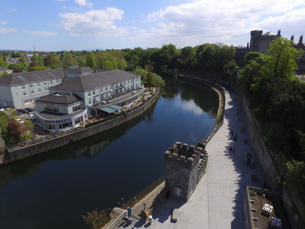 River Court Hotel