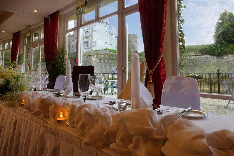 River Court 4*