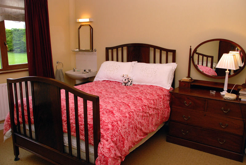 Cradog B&b. Bed & Breakfast Kilkenny