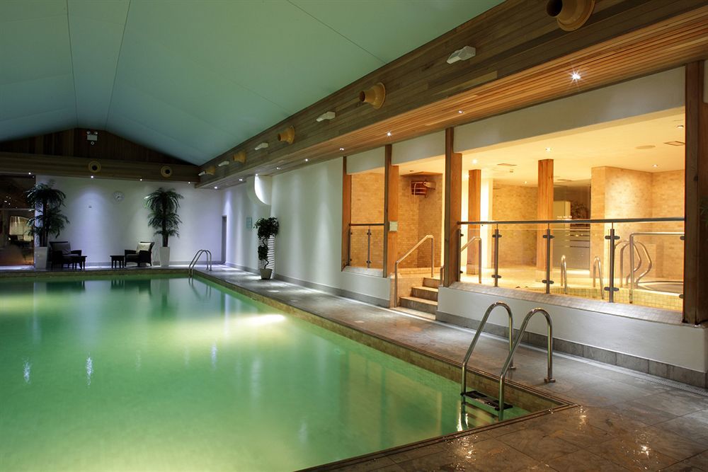 Newpark Hotel 4*