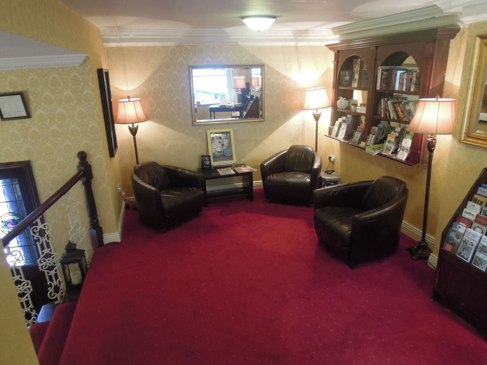 Hibernian House Guest house