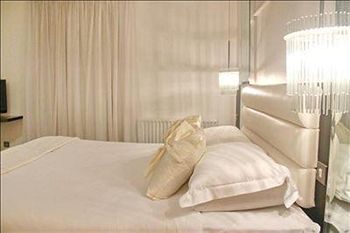 Zuni Restaurant & Boutique 3* Kilkenny
