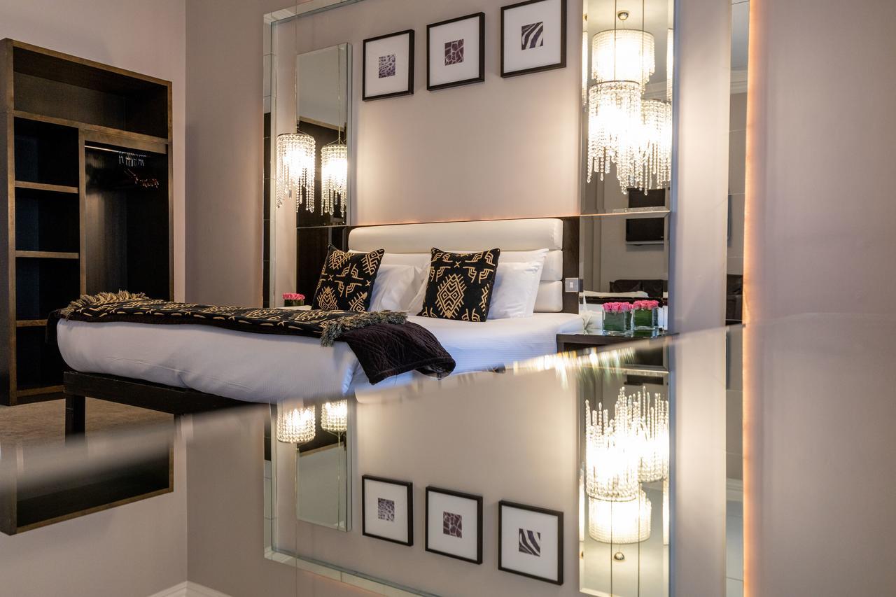 Zuni Restaurant & Boutique