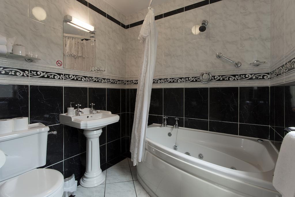 Bed & Breakfast The Laurels Kilkenny
