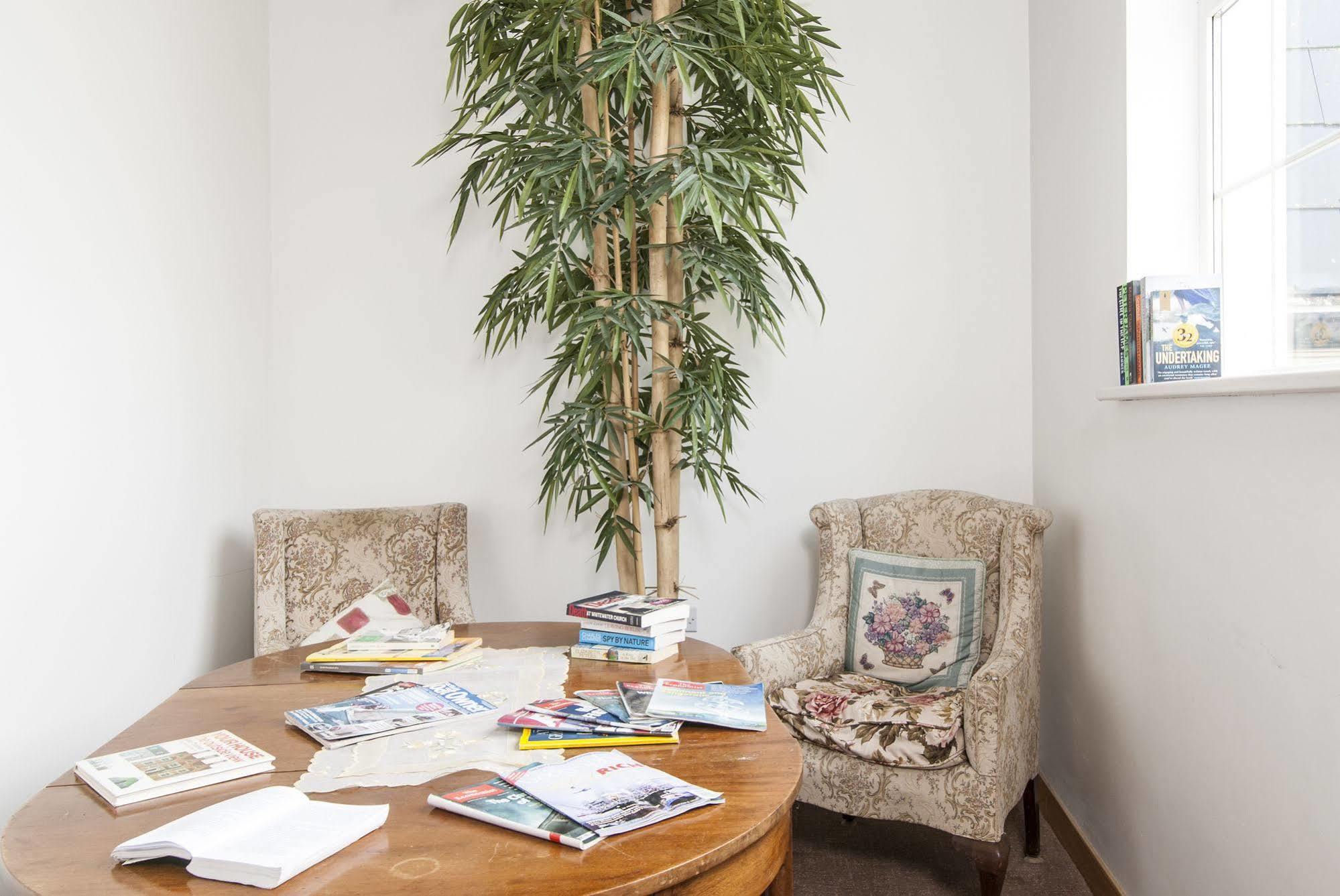 House Boutique Hotel
